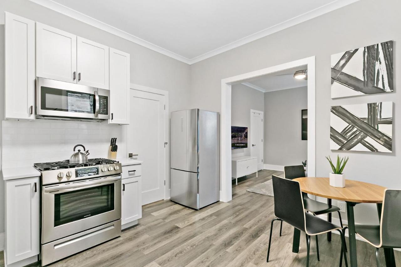 2br Comfy And Stylish In West Town - Erie 1r Appartement Chicago